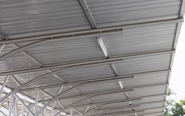 installing Pantperthog metal roofing